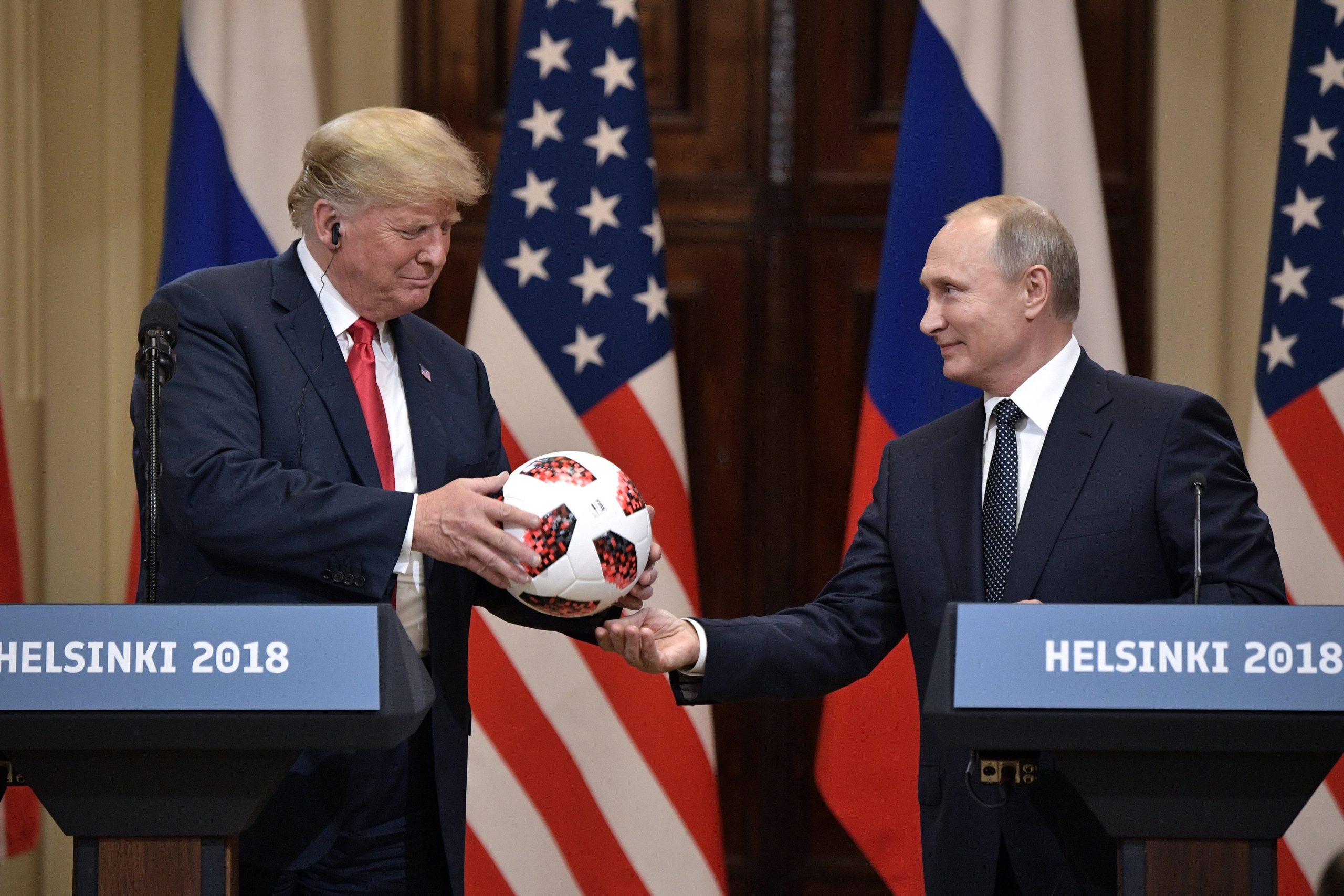 Vladimir Putin Centra Todas Sus Esperanzas En Donald Trump.