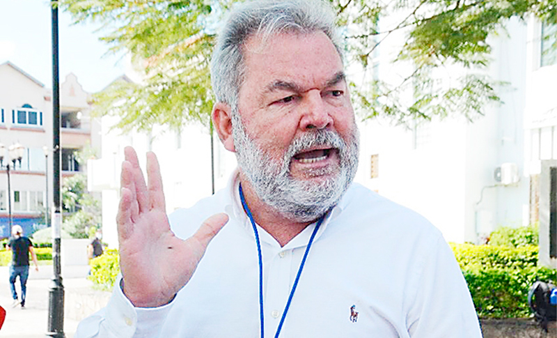 El Alcalde Don «Pollo» Contreras Querelló A Un Medio De Comunicación Hondureño.