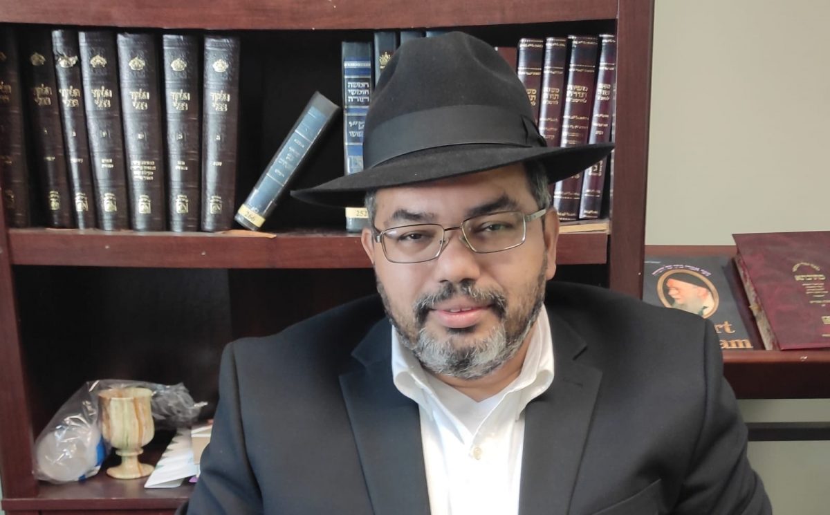 Estudió De La Cuenta De Omer, Por El Destacado Rabino Yosef Cohen.