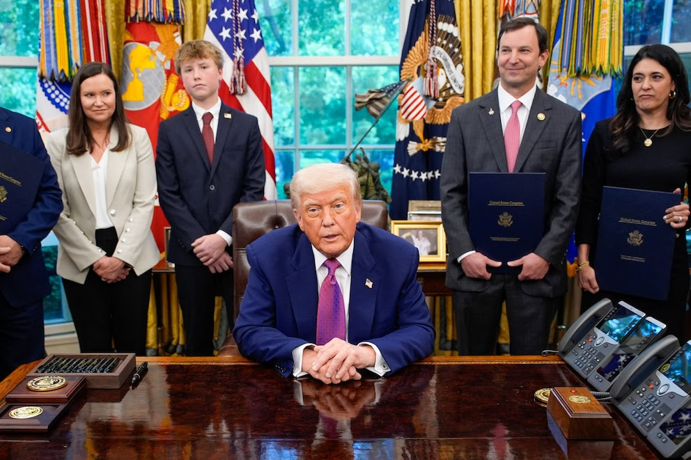 Donald Trump Anuncia El Cese Al Fuego Entre Las Potencias De Pakistán & La India.