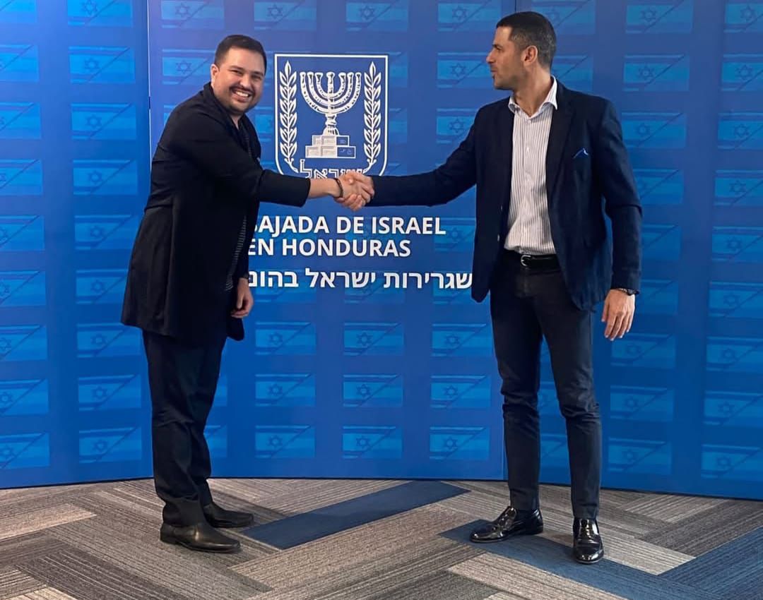 David Levy, Empresario, Enlace Judío Para Honduras & Centro América Se Une Al Pedido De Gideon Sa’ar Y Trump Para Indultar A Netanyahu.